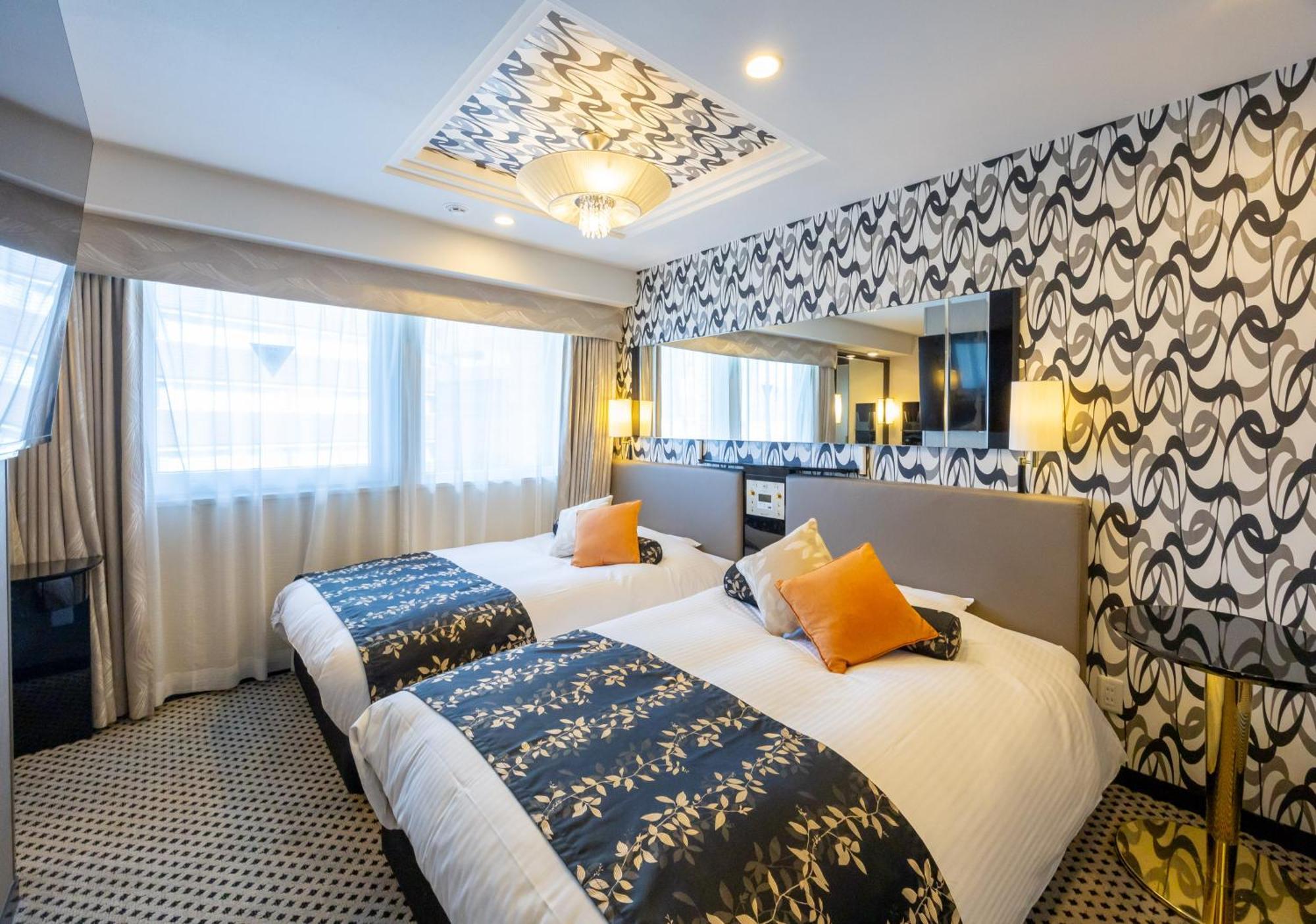 Apa Hotel Osaka Umeda Esterno foto