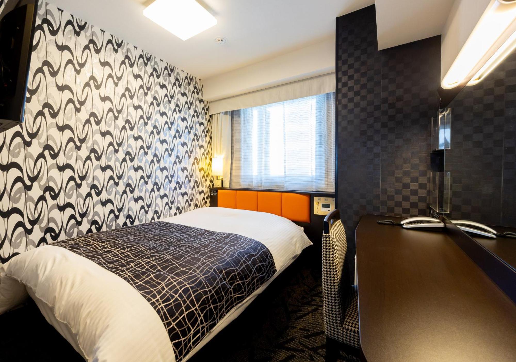 Apa Hotel Osaka Umeda Esterno foto